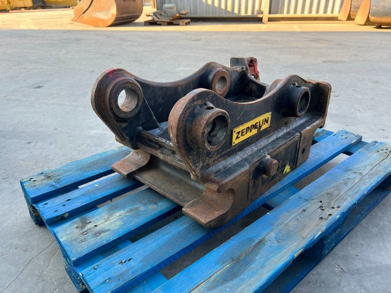 OilQuick OQ65 - 311F / 313F / 315F - Bộ ghép nhanh cho Máy móc xây dựng: hình 4 OilQuick OQ65 - 311F / 313F / 315F - Bộ ghép nhanh cho Máy móc xây dựng: hình 4