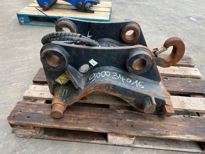 Verachtert CW20 - 312 / 311F / 313F / 315F - Bộ ghép nhanh cho Máy móc xây dựng: hình 4 Verachtert CW20 - 312 / 311F / 313F / 315F - Bộ ghép nhanh cho Máy móc xây dựng: hình 4