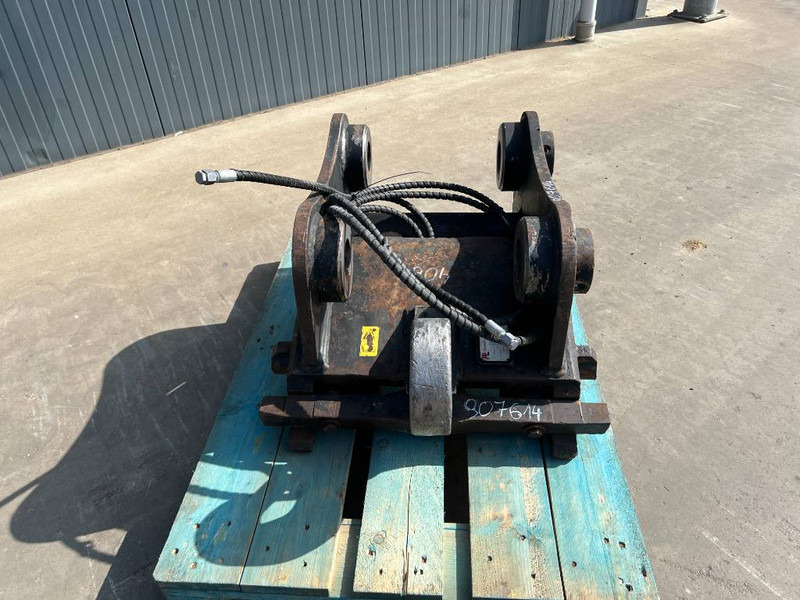 Verachtert CW40 - 320E - Bộ ghép nhanh cho Máy móc xây dựng: hình 2 Verachtert CW40 - 320E - Bộ ghép nhanh cho Máy móc xây dựng: hình 2