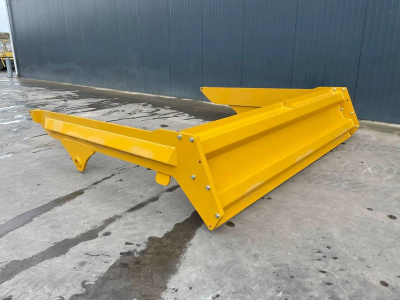 Volvo A25G - Nâng đuôi cho Máy móc xây dựng: hình 2 Volvo A25G - Nâng đuôi cho Máy móc xây dựng: hình 2
