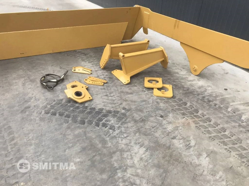 Volvo A30D - Nâng đuôi cho Máy móc xây dựng: hình 5 Volvo A30D - Nâng đuôi cho Máy móc xây dựng: hình 5