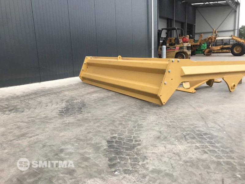 Volvo A30D - Nâng đuôi cho Máy móc xây dựng: hình 3 Volvo A30D - Nâng đuôi cho Máy móc xây dựng: hình 3