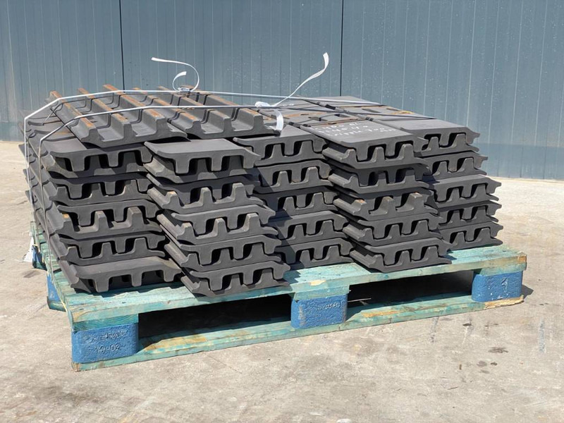 Volvo EC480 Shoes/Pads - Khung/ Sườn cho Máy móc xây dựng: hình 3 Volvo EC480 Shoes/Pads - Khung/ Sườn cho Máy móc xây dựng: hình 3