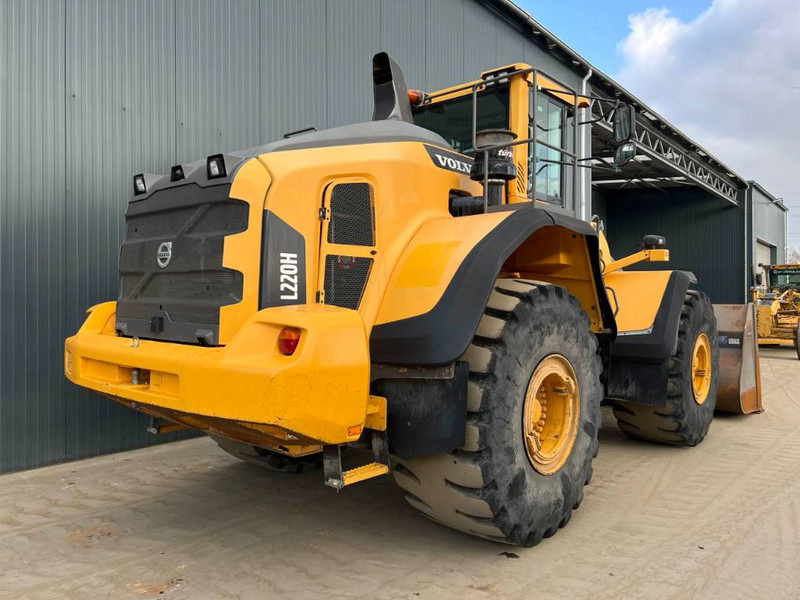 Volvo L220H - Máy xúc lật bánh lốp: hình 4 Volvo L220H - Máy xúc lật bánh lốp: hình 4