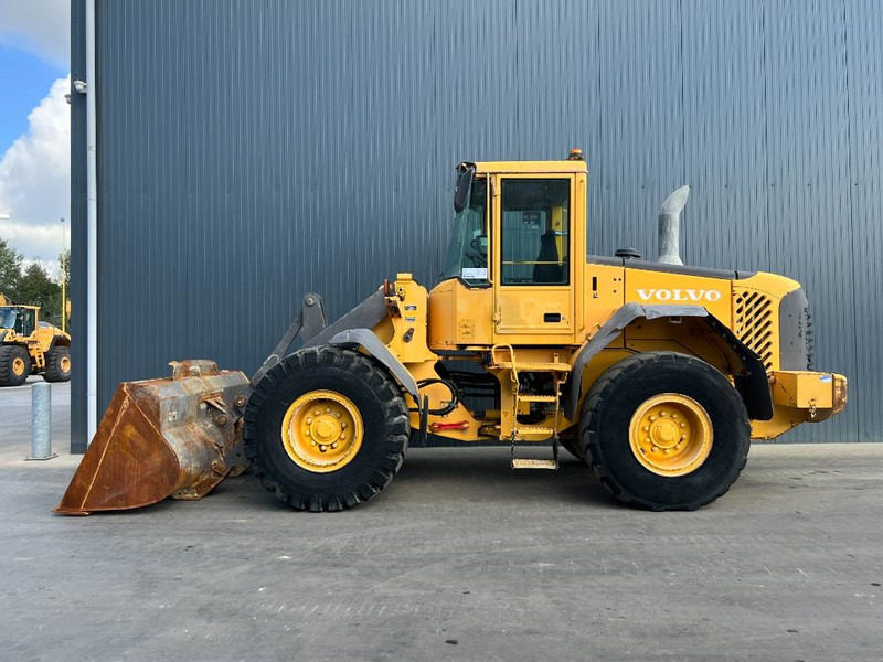 Volvo L60E - Máy xúc lật bánh lốp: hình 2 Volvo L60E - Máy xúc lật bánh lốp: hình 2