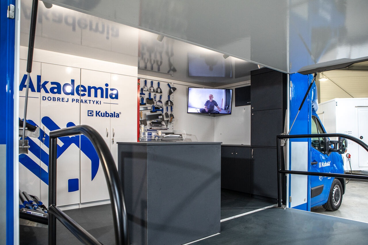 Xe tải bán hàng mới Bannert EVENT, SZKOLENIA TARGI: hình 29