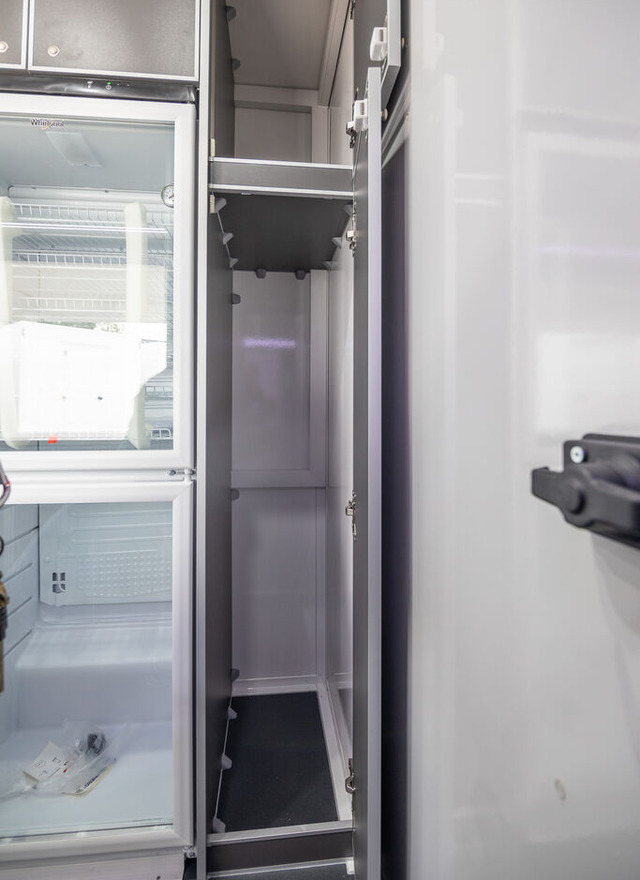 Xe tải bán hàng mới Bannert FOOD TRUCK Imbiss Handlowy Burger Kebab: hình 24 Xe tải bán hàng mới Bannert FOOD TRUCK Imbiss Handlowy Burger Kebab: hình 24