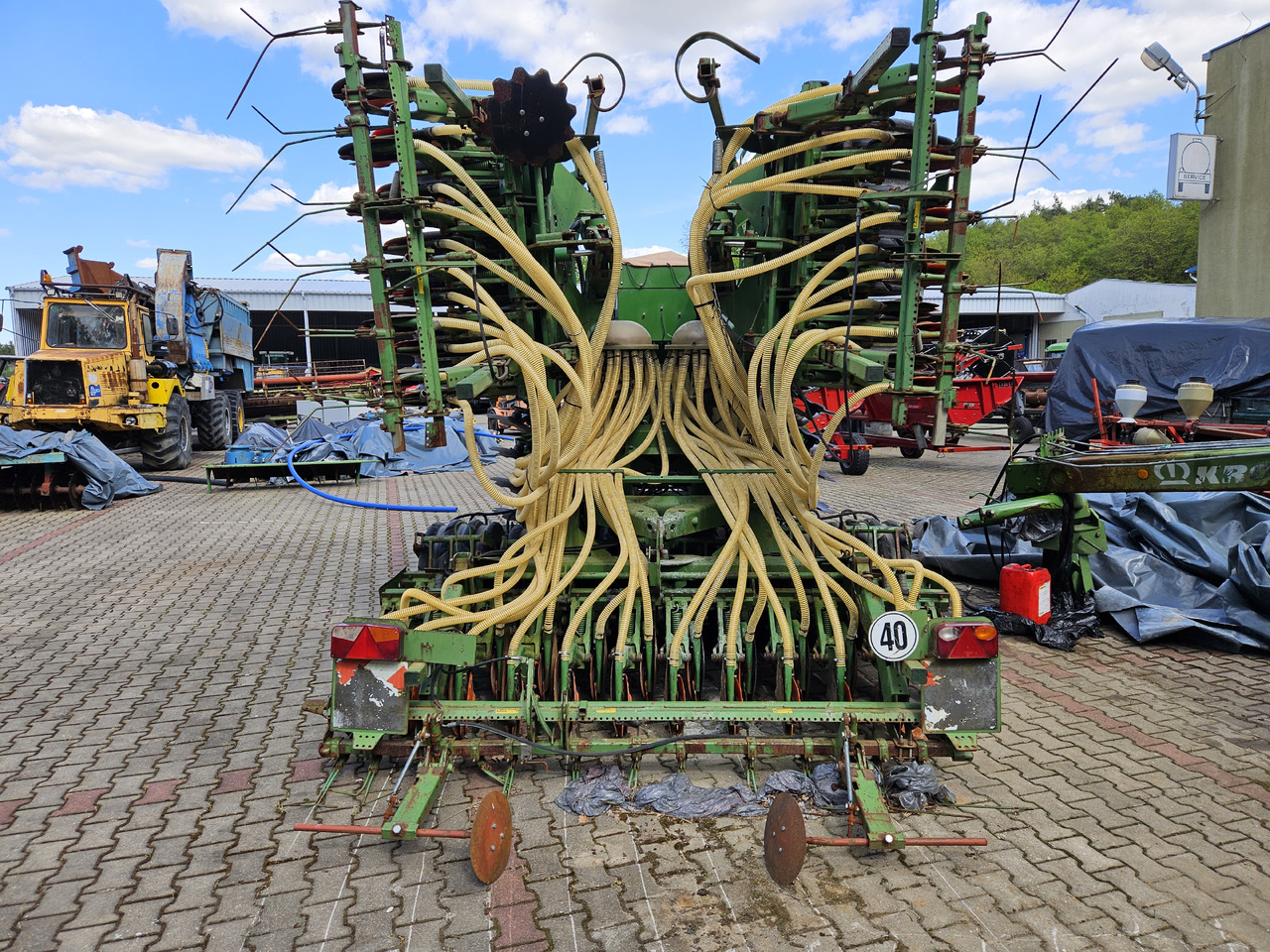 Amazone Cirrus 6001 Super - Máy gieo hạt liên hợp: hình 3 Amazone Cirrus 6001 Super - Máy gieo hạt liên hợp: hình 3