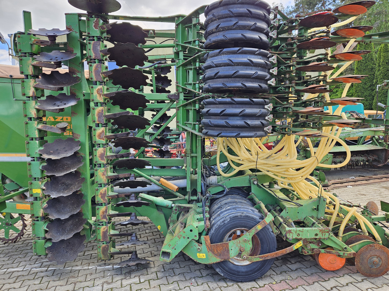 Amazone Cirrus 6001 Super - Máy gieo hạt liên hợp: hình 1 Amazone Cirrus 6001 Super - Máy gieo hạt liên hợp: hình 1