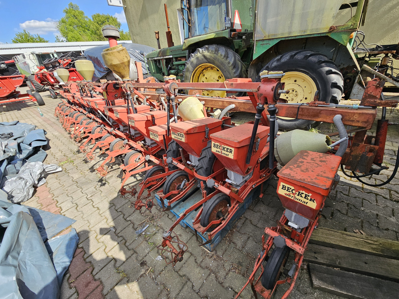 Becker Aeromat - Máy gieo hạt chính xác: hình 4 Becker Aeromat - Máy gieo hạt chính xác: hình 4