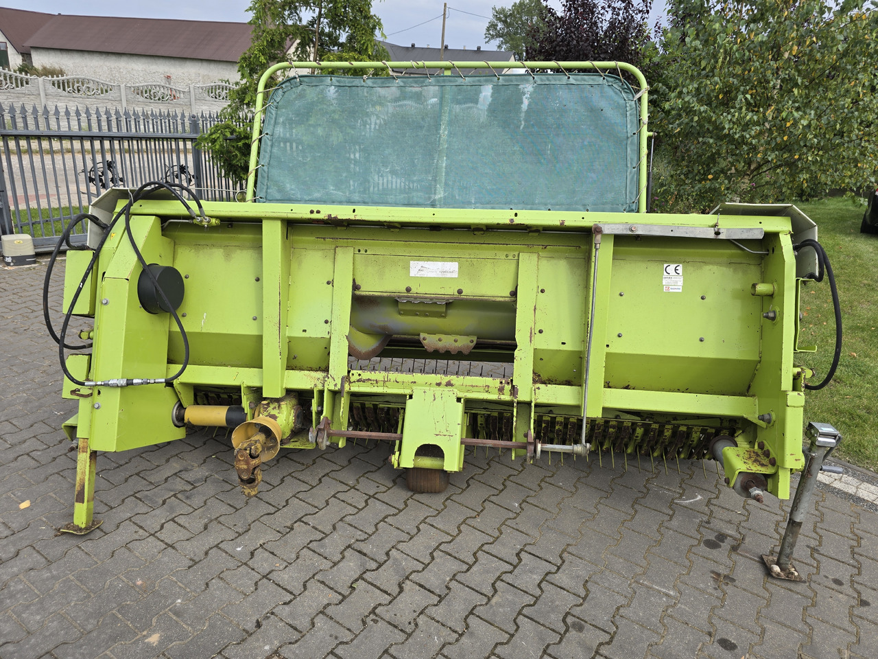 CLAAS PU 300 HD - Đính kèm máy gặt đập thức ăn gia súc: hình 4 CLAAS PU 300 HD - Đính kèm máy gặt đập thức ăn gia súc: hình 4