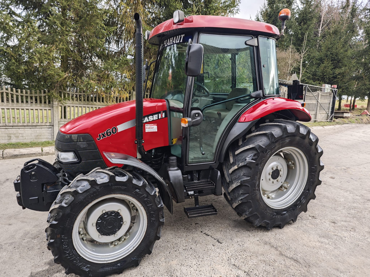 Ciągnik JX 60 - Máy cày: hình 1 Ciągnik JX 60 - Máy cày: hình 1
