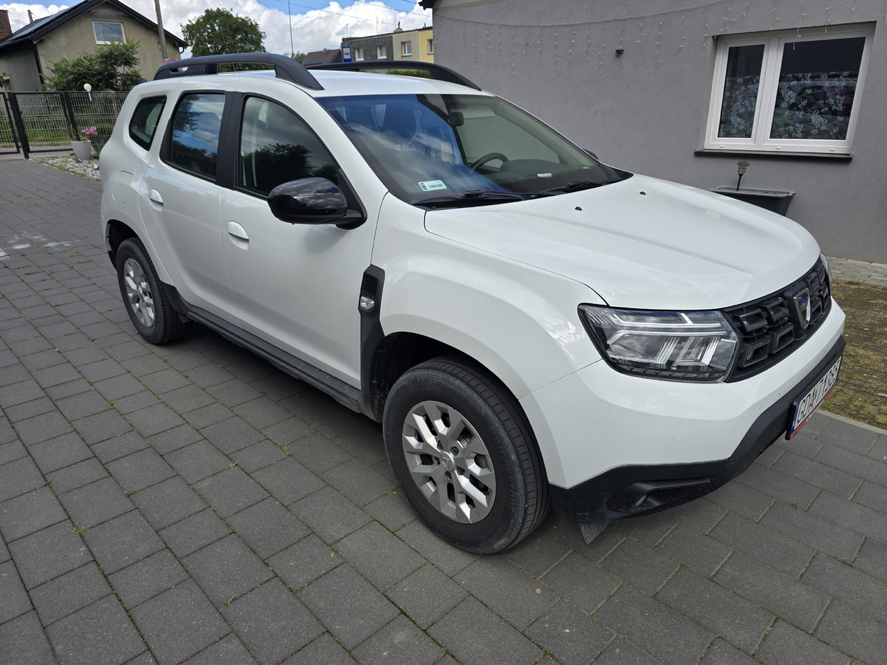 DACIA DUSTER 1.0 + LPG - Xe hơi: hình 1 DACIA DUSTER 1.0 + LPG - Xe hơi: hình 1