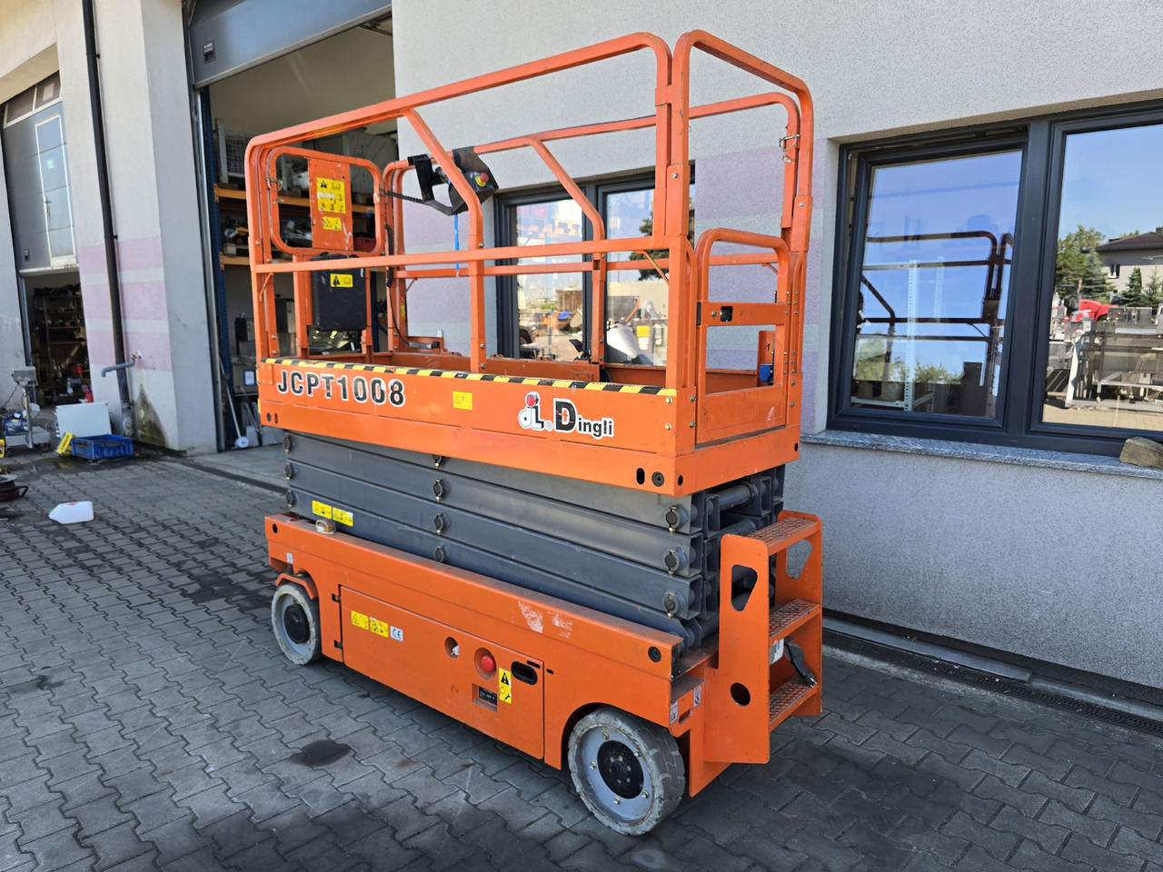 DINGLI JCPT1008DC - Máy nâng người hình kéo: hình 4 DINGLI JCPT1008DC - Máy nâng người hình kéo: hình 4