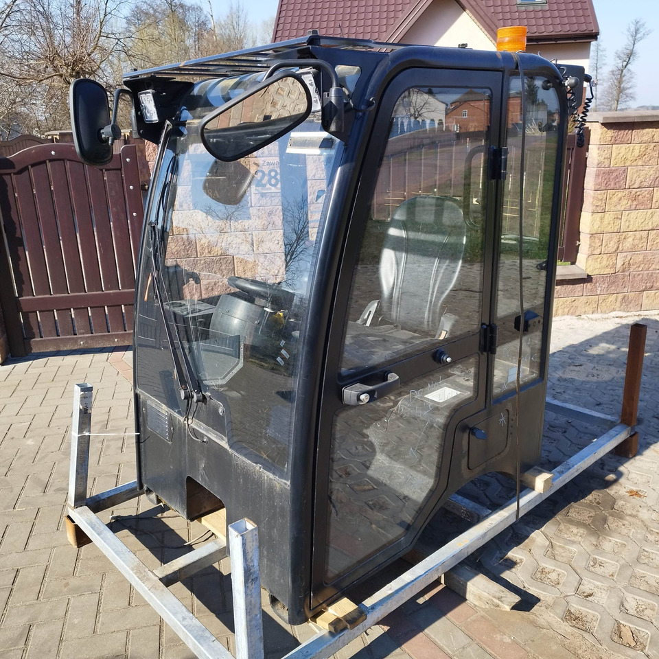 JCB 403 - Cabin cho Máy móc xây dựng: hình 3 JCB 403 - Cabin cho Máy móc xây dựng: hình 3