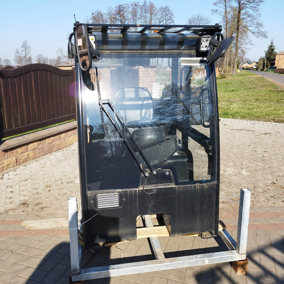 JCB 403 - Cabin cho Máy móc xây dựng: hình 2 JCB 403 - Cabin cho Máy móc xây dựng: hình 2