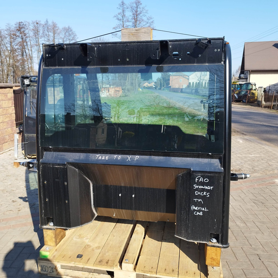 JCB TM - Cabin cho Máy móc xây dựng: hình 2 JCB TM - Cabin cho Máy móc xây dựng: hình 2