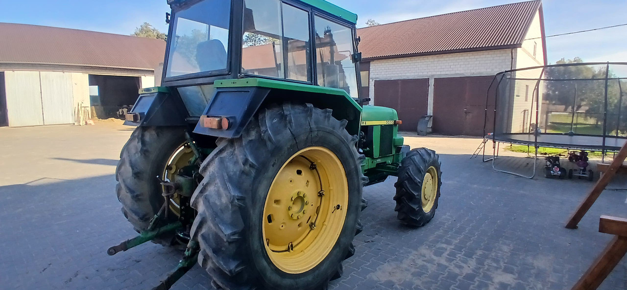 JOHN DEERE 3030E - Máy cày: hình 4 JOHN DEERE 3030E - Máy cày: hình 4