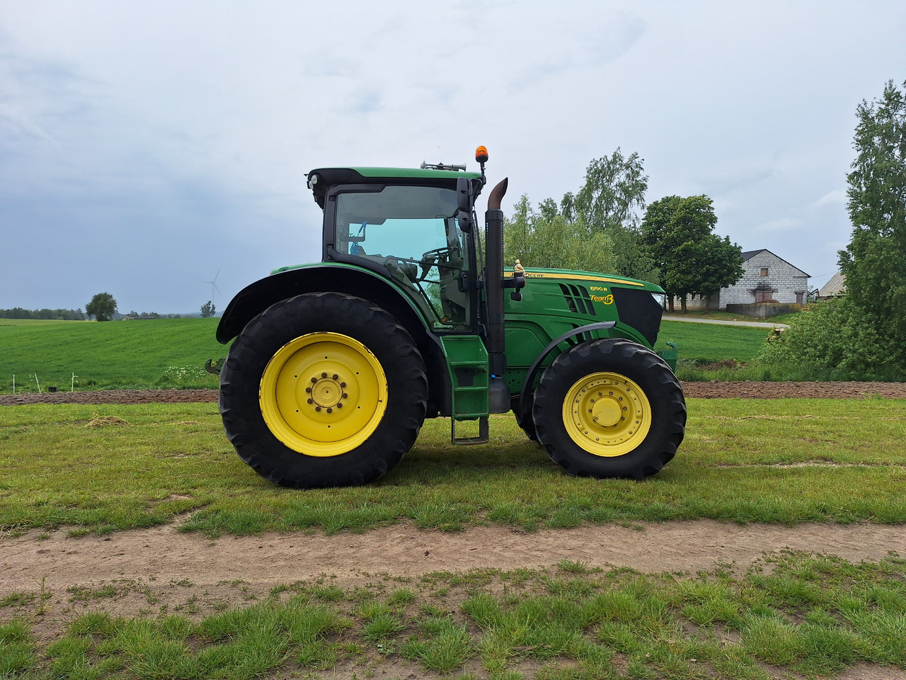 John Deere 6190R - Máy cày: hình 3 John Deere 6190R - Máy cày: hình 3