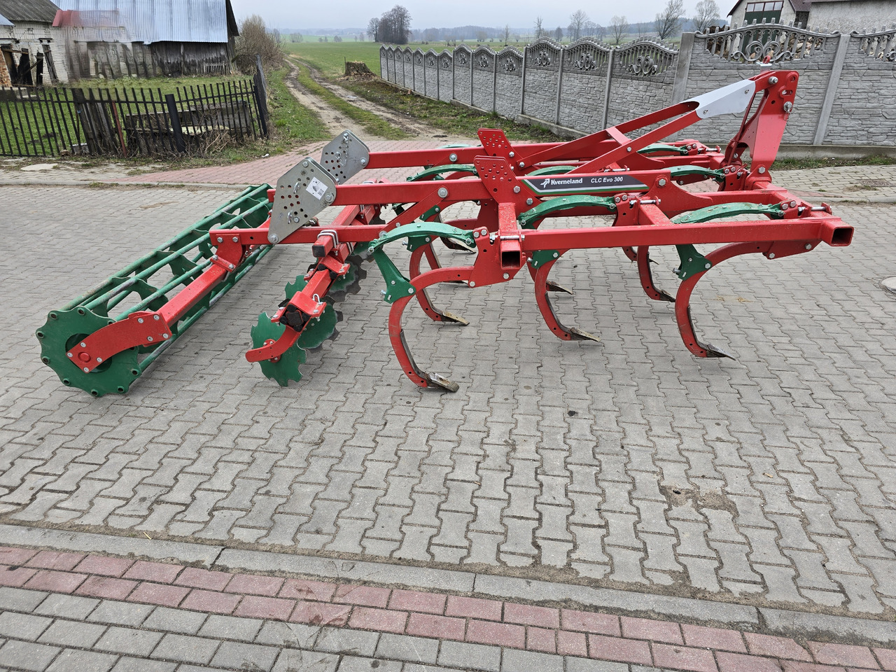 KVERNELAND CLC Evo 300 - Bừa: hình 3 KVERNELAND CLC Evo 300 - Bừa: hình 3