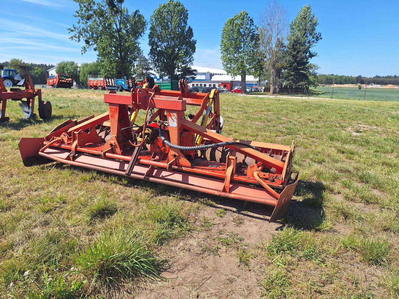 LELY FRANCE AH523 - Bừa: hình 2 LELY FRANCE AH523 - Bừa: hình 2