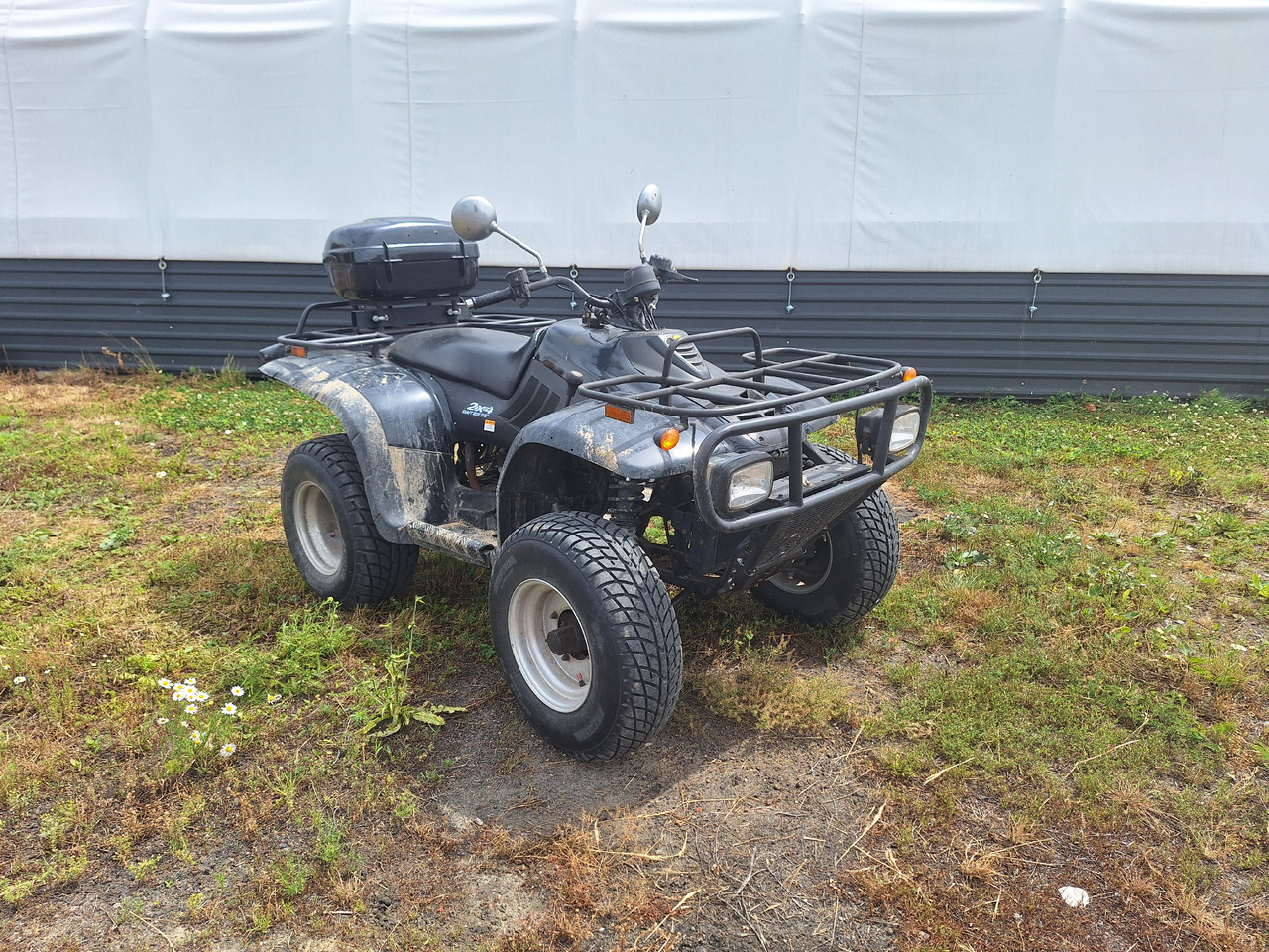 Linhai  - Xe hơi: hình 4 Linhai  - Xe hơi: hình 4