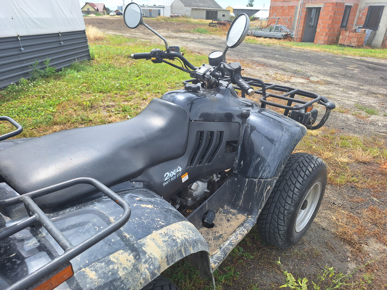 Linhai  - Xe hơi: hình 5 Linhai  - Xe hơi: hình 5