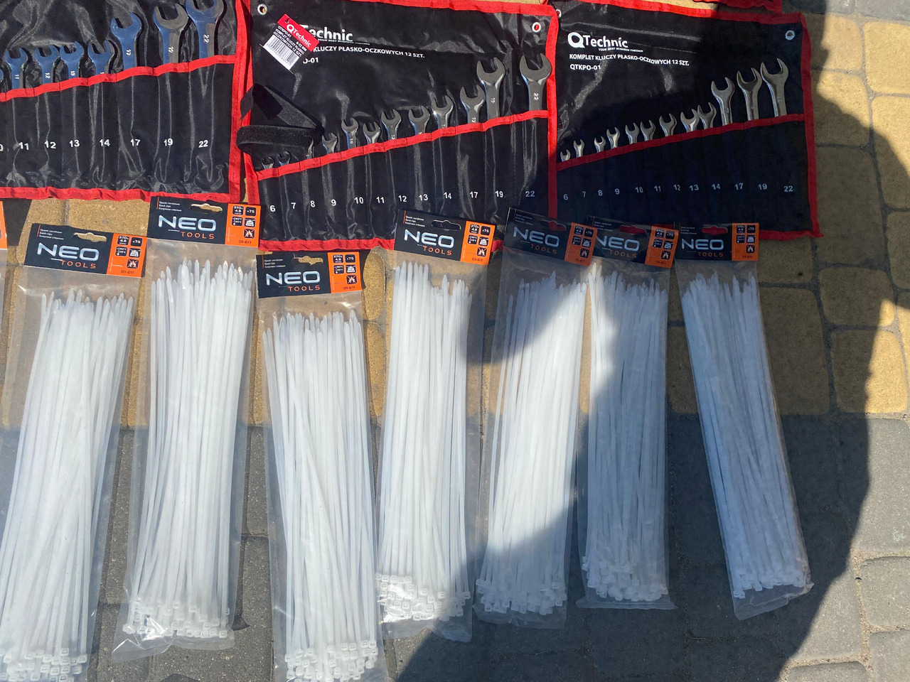 Neo Tools, Qtechnic narzedzia, klucze, opaski, młotek - Công cụ xe hơi: hình 3 Neo Tools, Qtechnic narzedzia, klucze, opaski, młotek - Công cụ xe hơi: hình 3