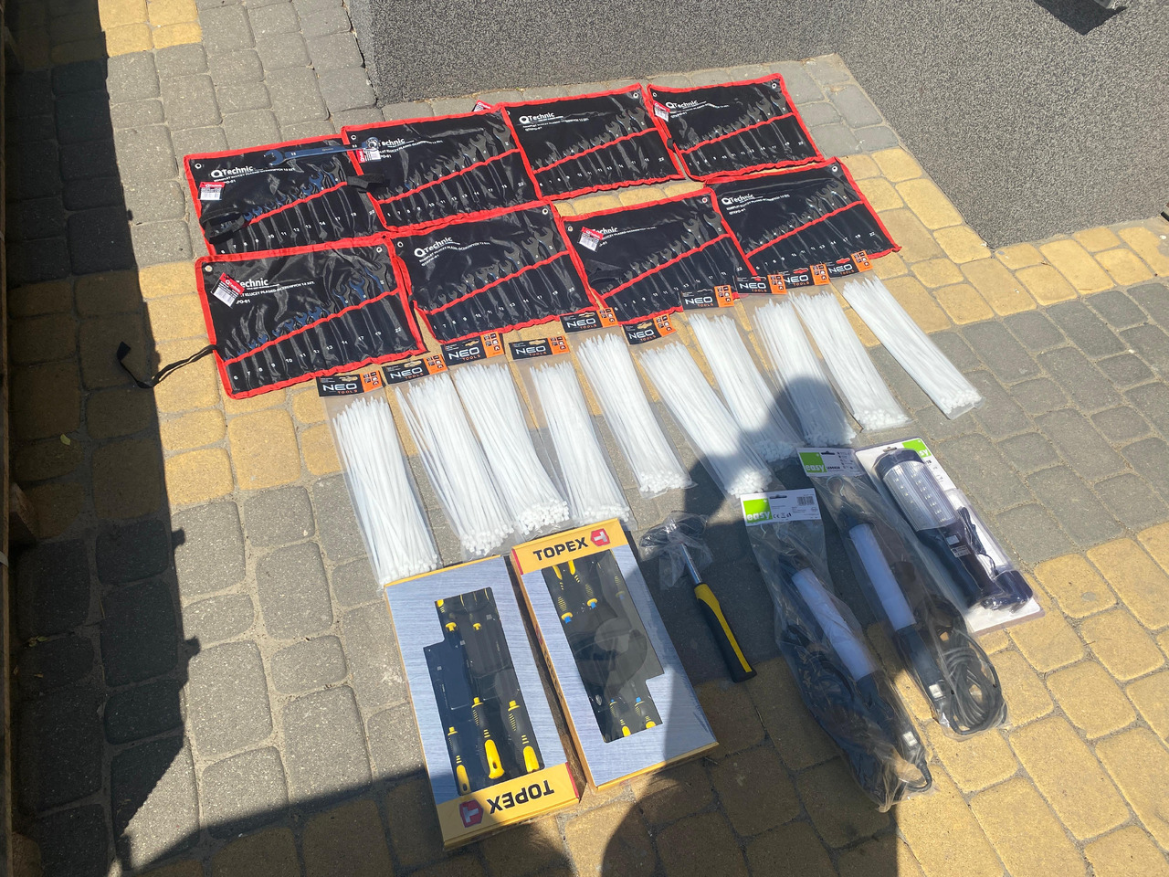 Neo Tools, qtechnic narzedzi, klucze, lampy led - Trang thiết bị xưởng: hình 2 Neo Tools, qtechnic narzedzi, klucze, lampy led - Trang thiết bị xưởng: hình 2