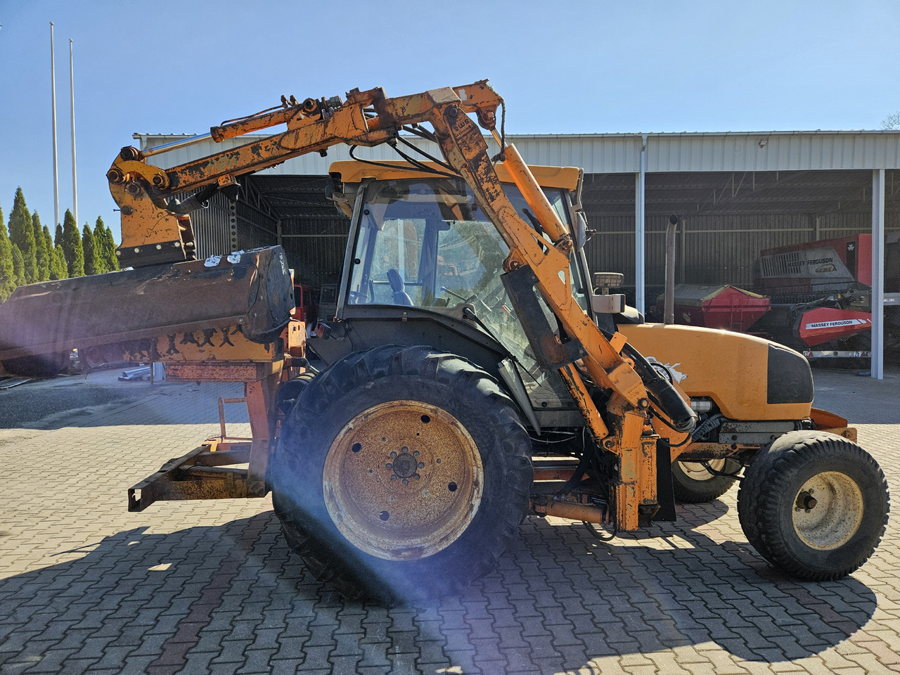 Renault Egros - Máy cắt cỏ vườn: hình 2 Renault Egros - Máy cắt cỏ vườn: hình 2