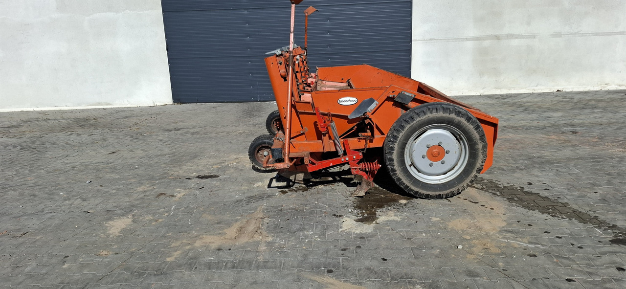 UDERHAUG 351 - Máy trồng khoai tây: hình 4 UDERHAUG 351 - Máy trồng khoai tây: hình 4