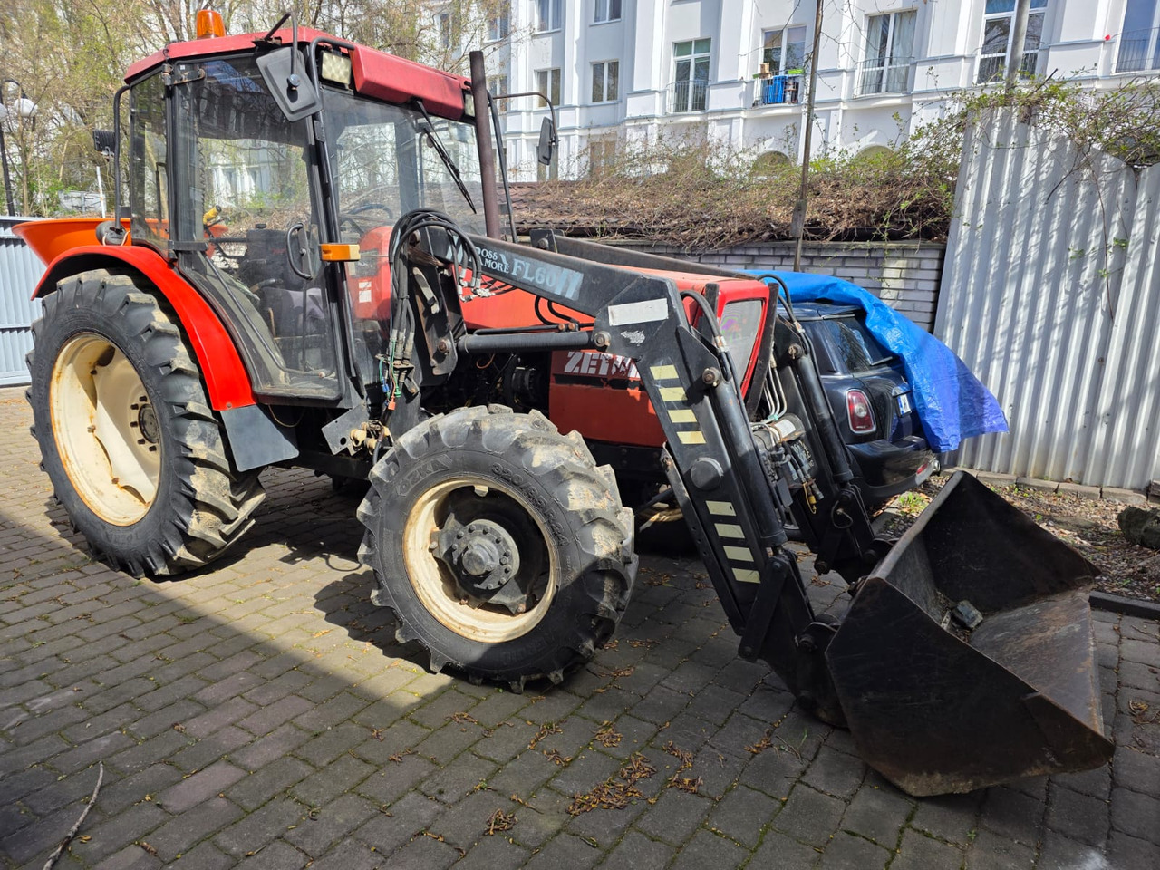 Zetor 9540 - Máy cày: hình 2 Zetor 9540 - Máy cày: hình 2