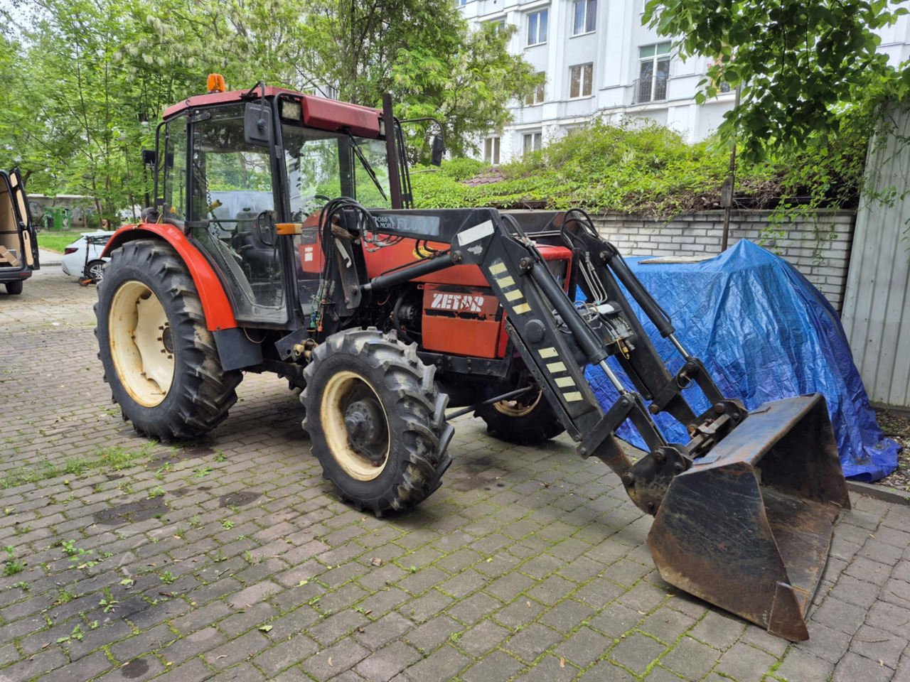 Zetor 9540 - Máy cày: hình 1 Zetor 9540 - Máy cày: hình 1