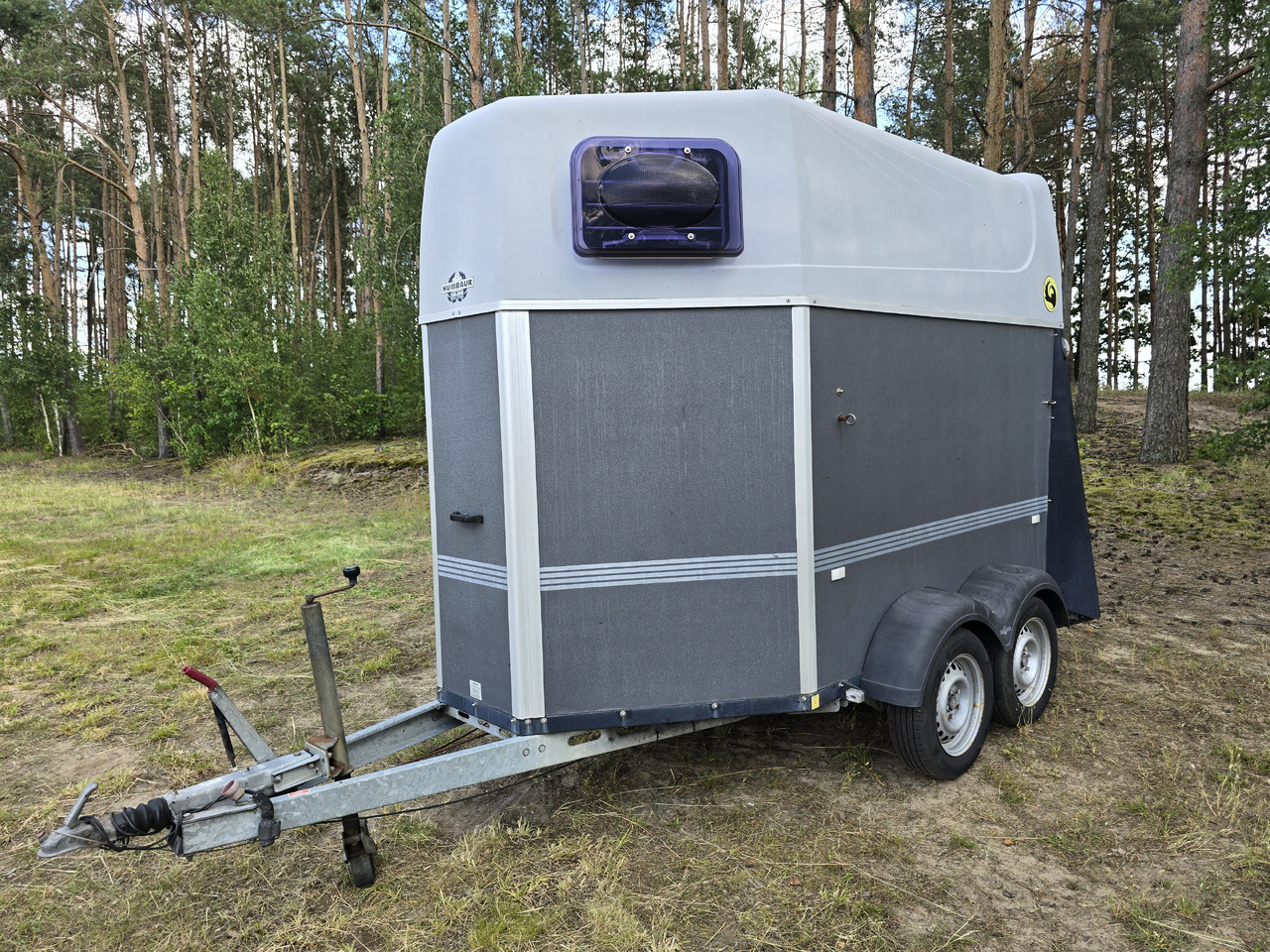 Humbaur HP2006 2ES - Rơ moóc chở gia súc: hình 3 Humbaur HP2006 2ES - Rơ moóc chở gia súc: hình 3