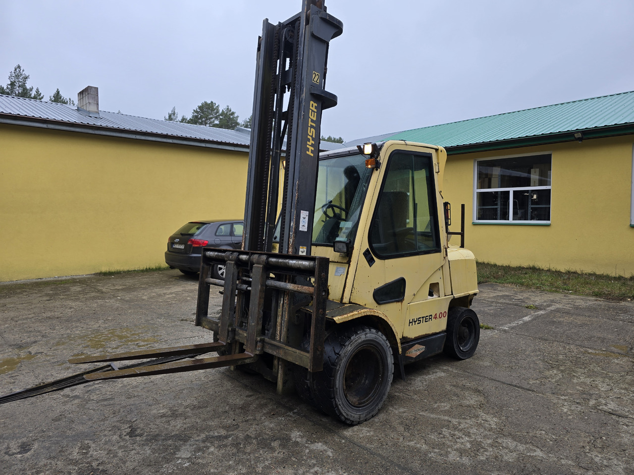Hyster H4.00XM-5 - Xe nâng diesel: hình 3 Hyster H4.00XM-5 - Xe nâng diesel: hình 3