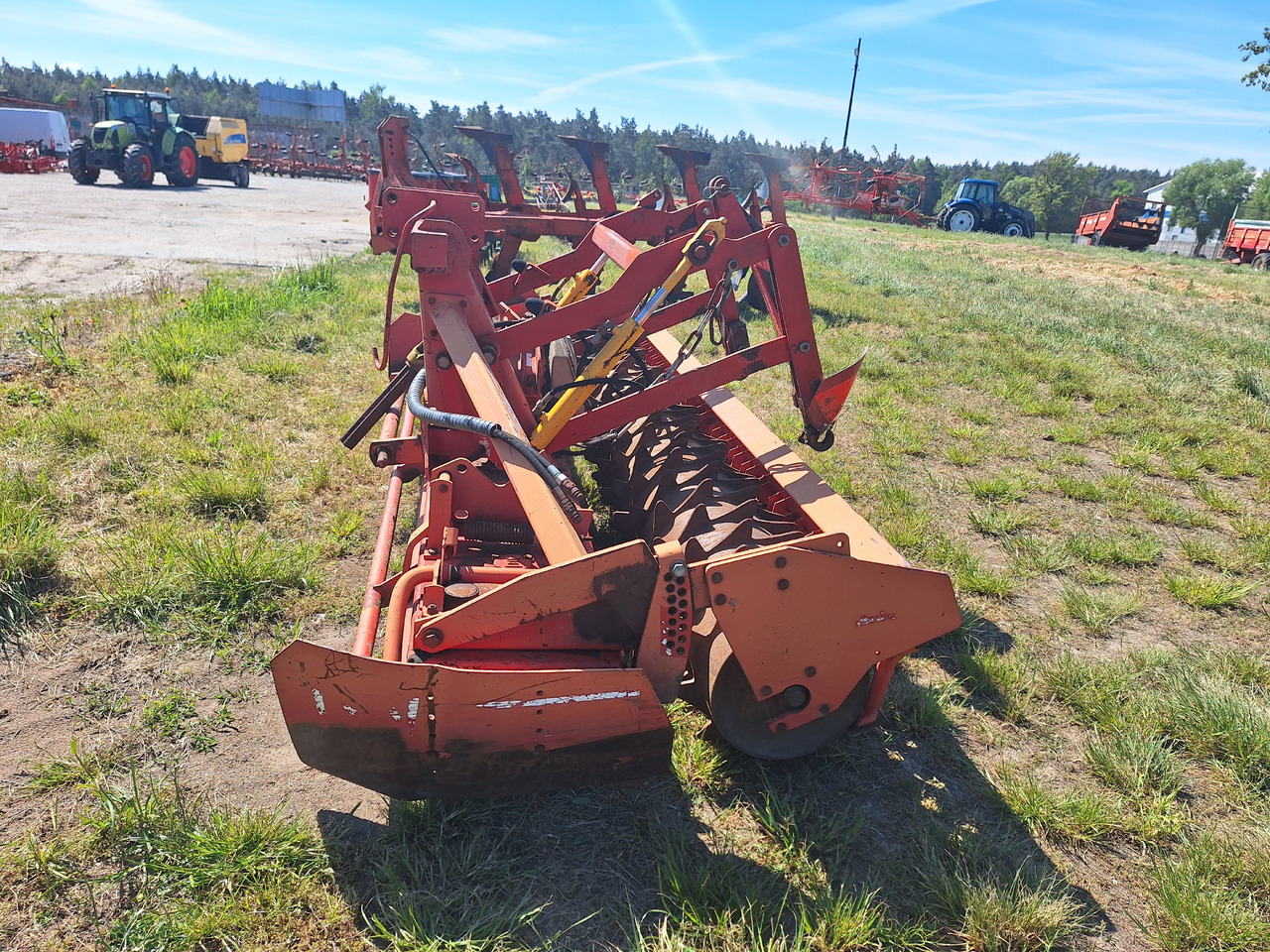 Inna AH523 - Bừa: hình 3 Inna AH523 - Bừa: hình 3