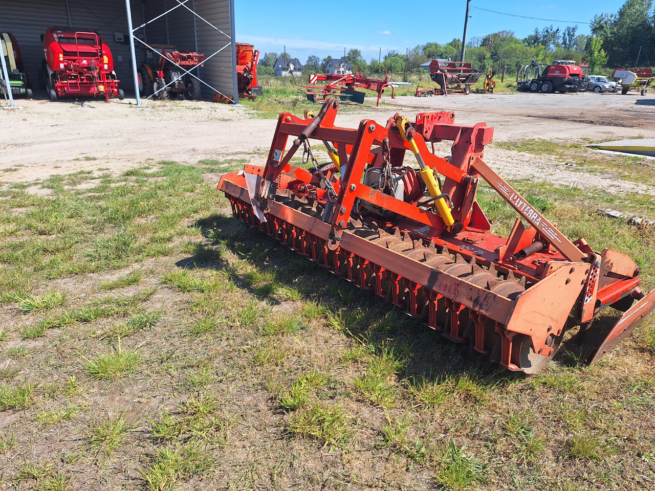 Inna AH523 - Bừa: hình 5 Inna AH523 - Bừa: hình 5