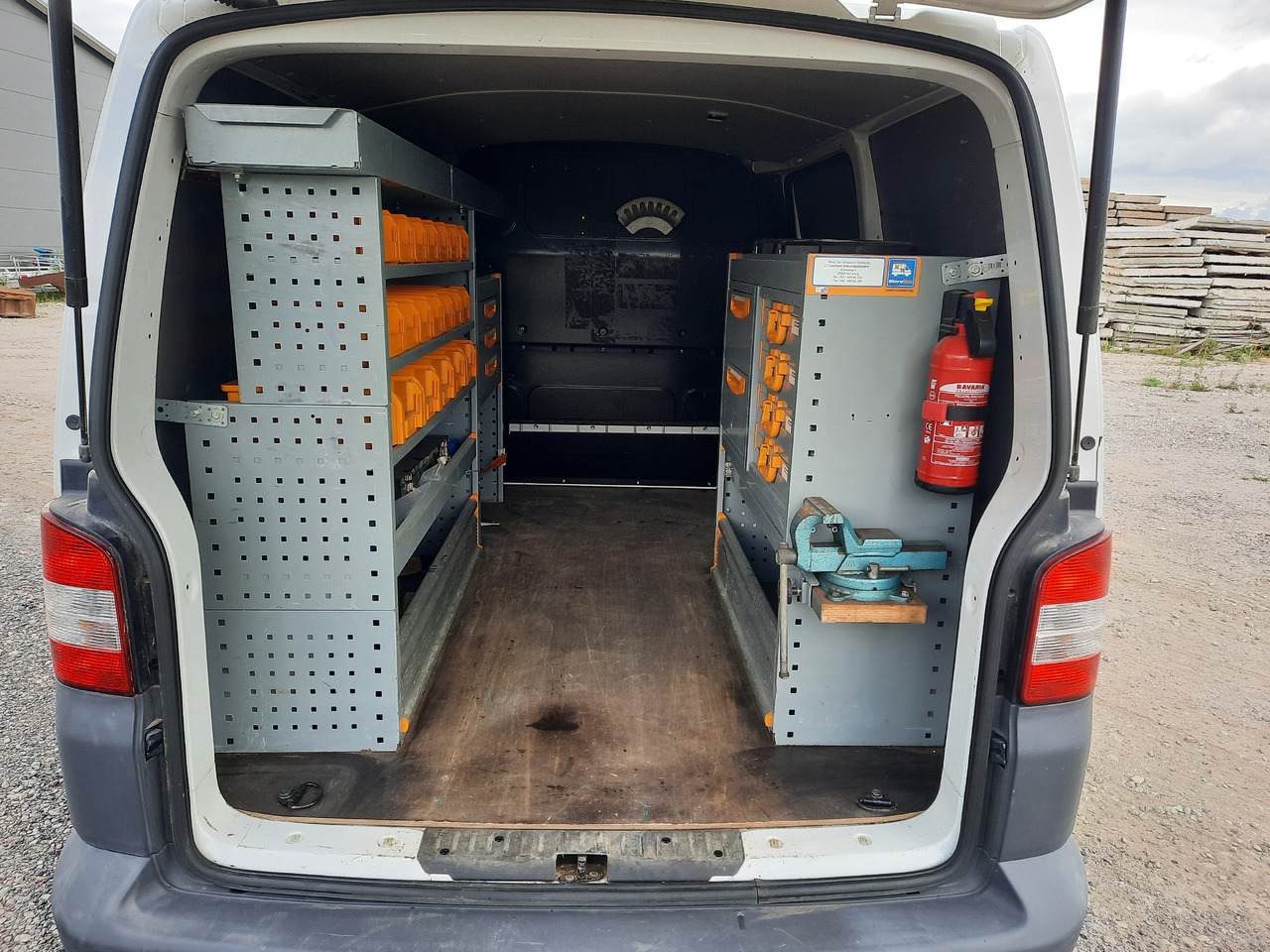 Volkswagen Transporter - Xe hơi: hình 2 Volkswagen Transporter - Xe hơi: hình 2