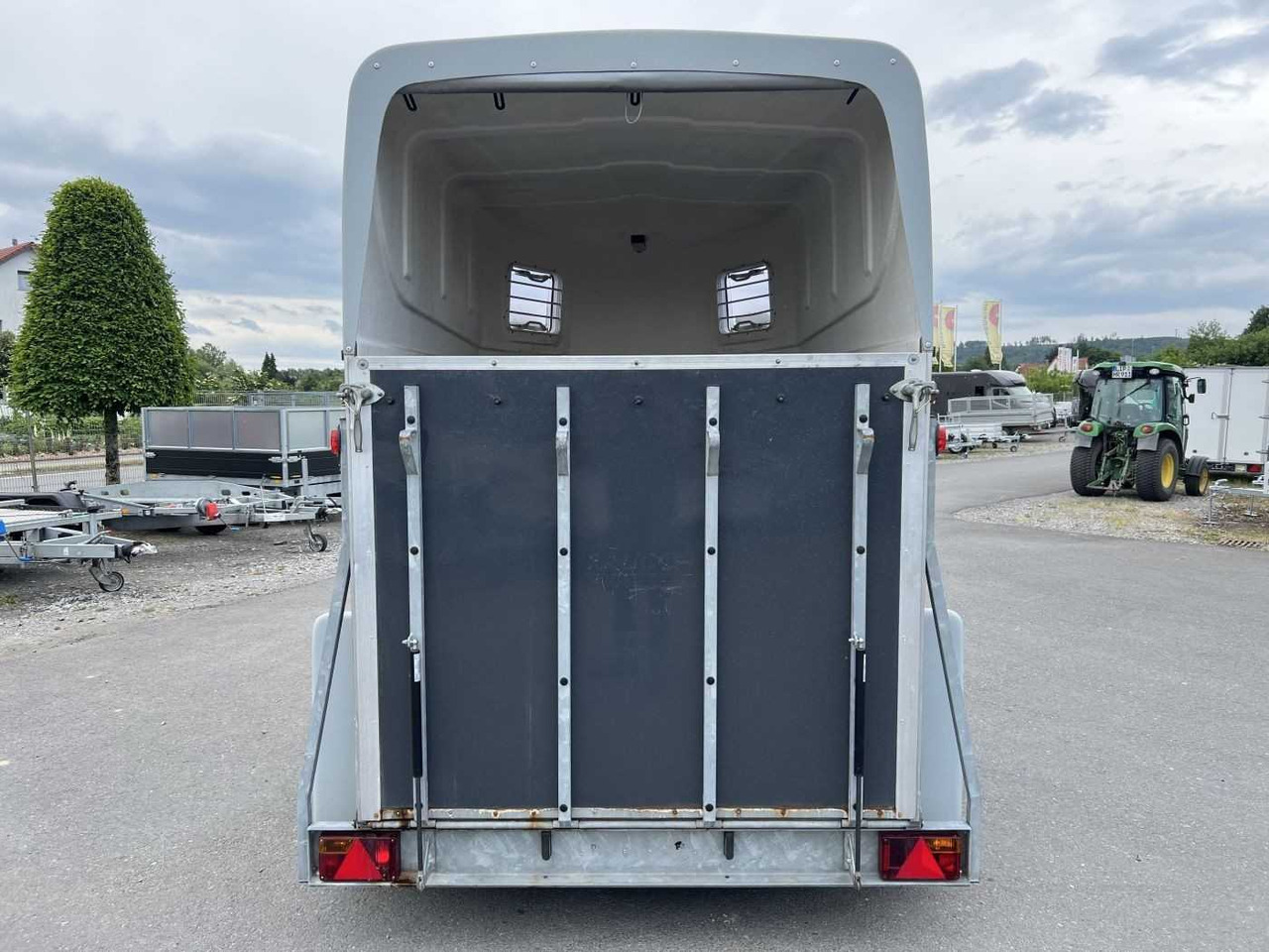 AKR05L Pferdeanhänger Rausch - Rơ moóc chở ngựa: hình 4 AKR05L Pferdeanhänger Rausch - Rơ moóc chở ngựa: hình 4