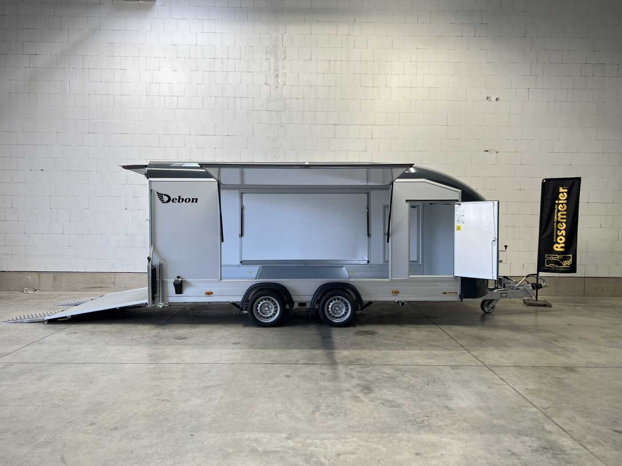 CHEVAL LIBERTE DEBON C1000 Roadster Autotransporter geschlossen - Rơ moóc tự động vận chuyển: hình 1 CHEVAL LIBERTE DEBON C1000 Roadster Autotransporter geschlossen - Rơ moóc tự động vận chuyển: hình 1