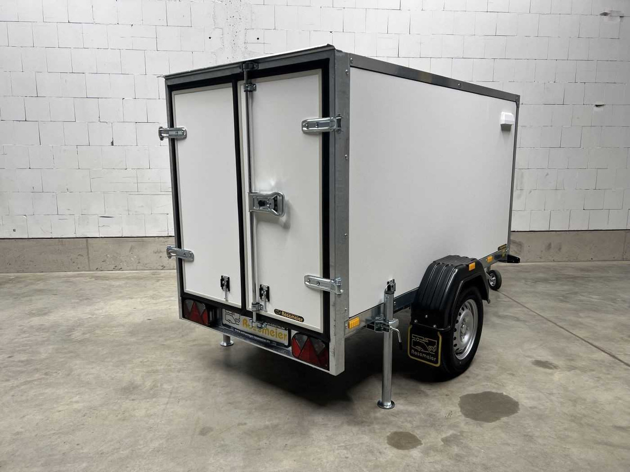 CHEVAL LIBERTE DEBON C220 Roadster Kofferanhänger - Rơ moóc hộp kín: hình 4 CHEVAL LIBERTE DEBON C220 Roadster Kofferanhänger - Rơ moóc hộp kín: hình 4