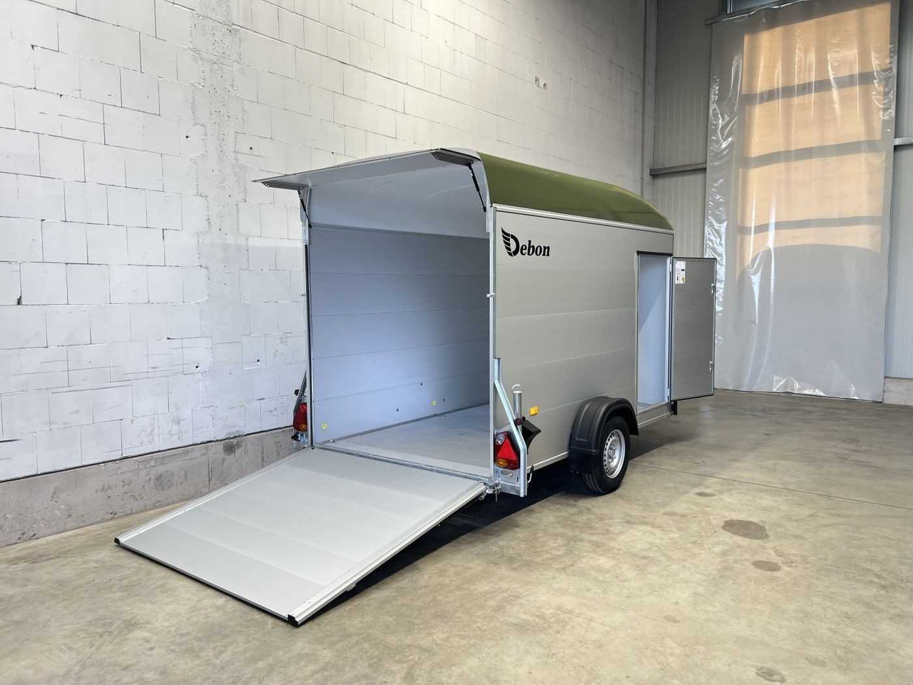 CHEVAL LIBERTE DEBON C400 Roadster Kofferanhänger - Rơ moóc xe máy: hình 2 CHEVAL LIBERTE DEBON C400 Roadster Kofferanhänger - Rơ moóc xe máy: hình 2