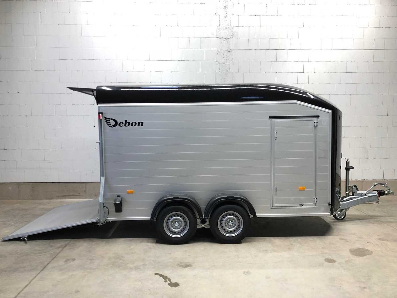 CHEVAL LIBERTE DEBON C700 Roadster Kofferanhänger - Rơ moóc hộp kín: hình 2 CHEVAL LIBERTE DEBON C700 Roadster Kofferanhänger - Rơ moóc hộp kín: hình 2