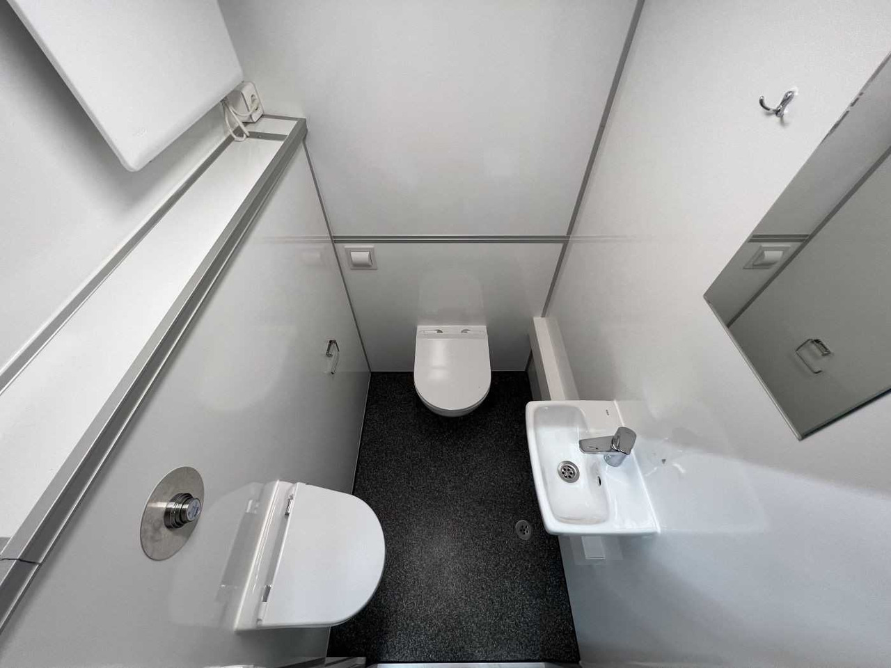 ROSEMEIER EW TA-NO Dusch + WC Kombi 4 Toilettenanhänger - Container xây dựng, Rơ moóc: hình 5 ROSEMEIER EW TA-NO Dusch + WC Kombi 4 Toilettenanhänger - Container xây dựng, Rơ moóc: hình 5