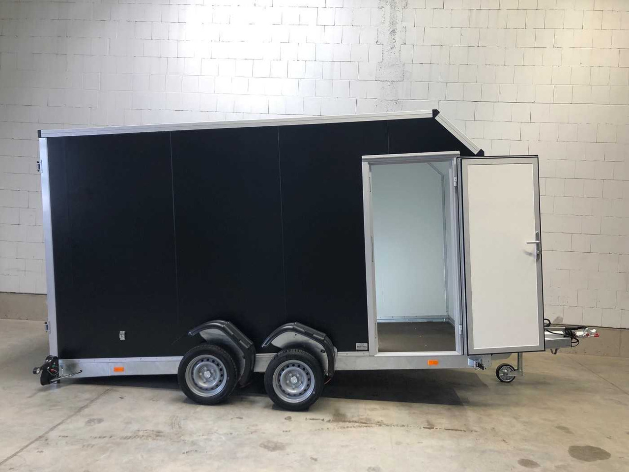 VEZEKO Husky FB K 35.40 SP EP Tür Kofferanhänger Absenker - Rơ moóc hộp kín: hình 3 VEZEKO Husky FB K 35.40 SP EP Tür Kofferanhänger Absenker - Rơ moóc hộp kín: hình 3
