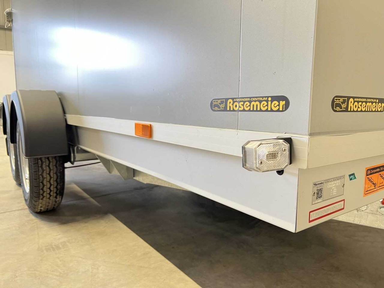 Rơ moóc hộp kín mới VEZEKO TK C 27.40 SP Kombi Rampe Sond Kofferanhänger: hình 23