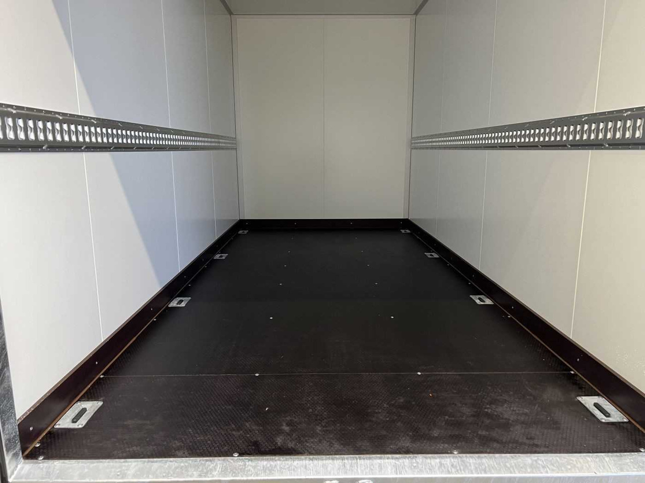 Rơ moóc hộp kín mới VEZEKO TK C 27.40 SP Kombi Rampe Sond Kofferanhänger: hình 8