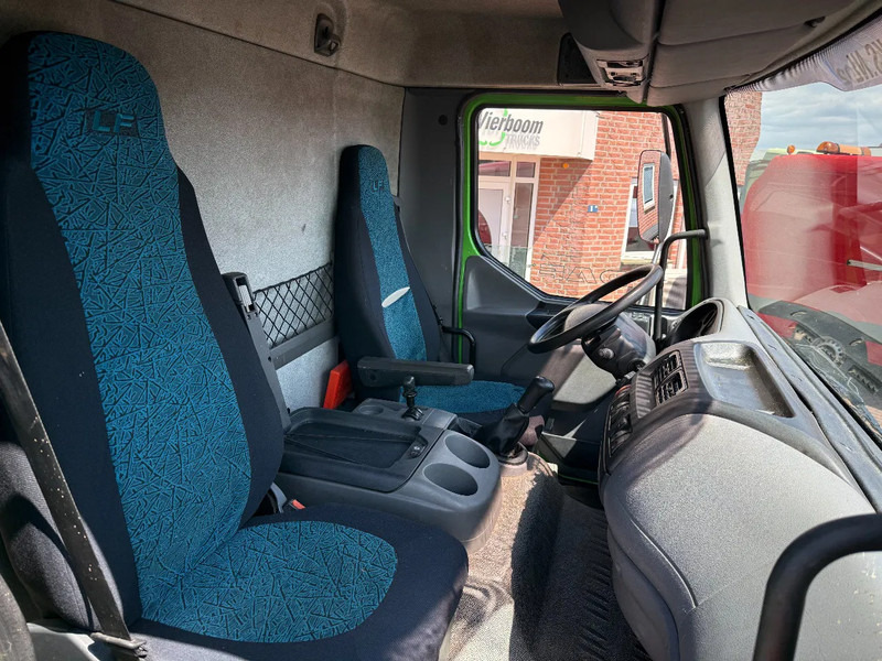 DAF LF 55 LF55-180 Machinetransporter / 6 cilinder / Manual / 7m / low kilometers - Xe tải chuyên chở tự động: hình 2 DAF LF 55 LF55-180 Machinetransporter / 6 cilinder / Manual / 7m / low kilometers - Xe tải chuyên chở tự động: hình 2