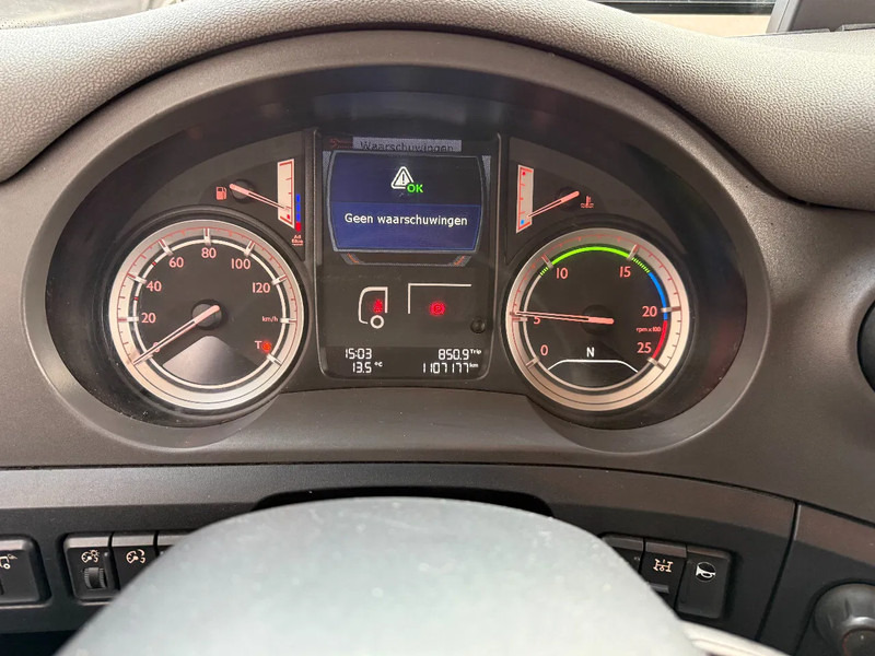 DAF CF 440 CF440 4X2 SPACECAB / Full spoilers / Alcoa / Hydraulics / Holland Truck !!!!!!! - Xe đầu kéo: hình 4 DAF CF 440 CF440 4X2 SPACECAB / Full spoilers / Alcoa / Hydraulics / Holland Truck !!!!!!! - Xe đầu kéo: hình 4