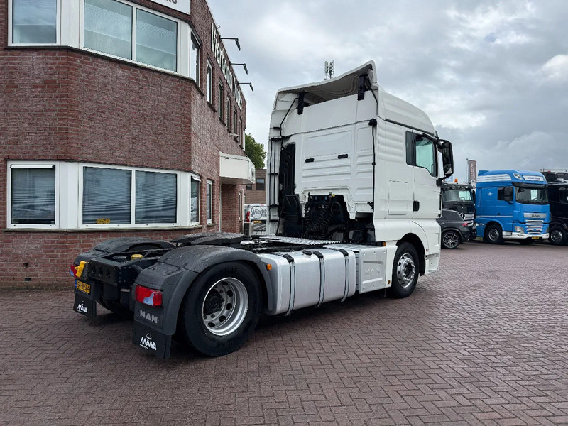 MAN TGX MAN TGX 18.420 4X2 BLS / 2X Tank / 2X Bett / MAN Service / TOP NL Truck - Xe đầu kéo: hình 4 MAN TGX MAN TGX 18.420 4X2 BLS / 2X Tank / 2X Bett / MAN Service / TOP NL Truck - Xe đầu kéo: hình 4